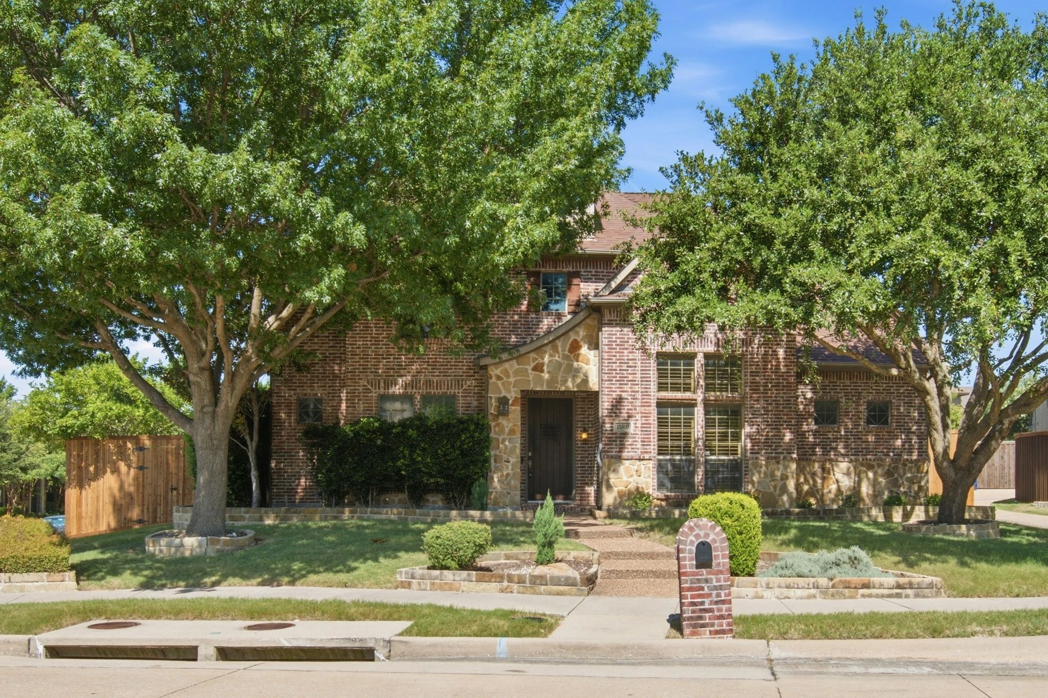 Frisco, TX